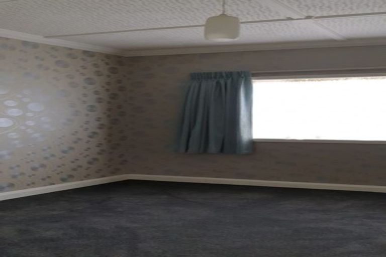 Photo of property in 2a Mace Street, Waitara, 4320