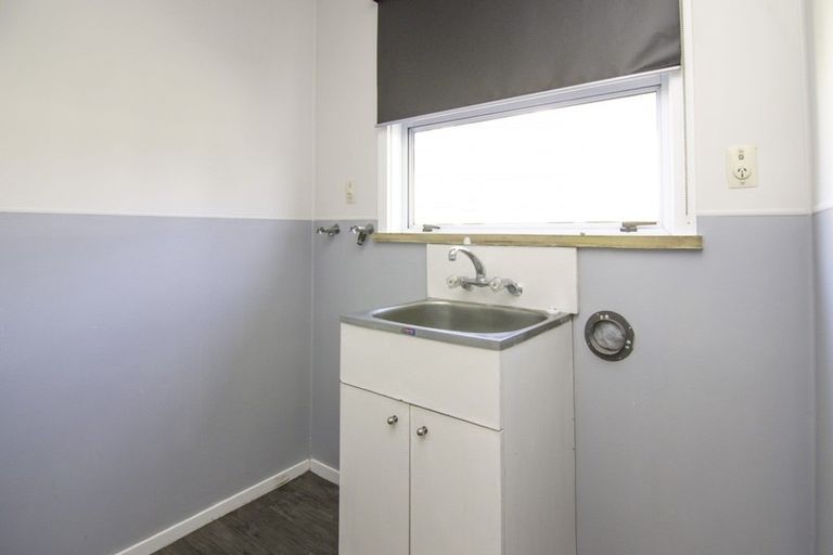 Photo of property in 6 Milton Street, Roslyn, Palmerston North, 4414