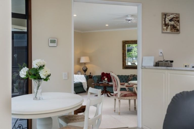 Photo of property in 13c Reading Street, Greytown, 5712