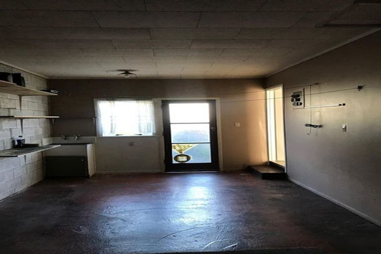 Photo of property in 2/13 Hayward Road, Papatoetoe, Auckland, 2025