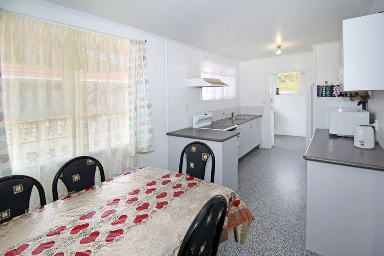 Photo of property in 10 Gardiner Grove, Mangere East, Auckland, 2024