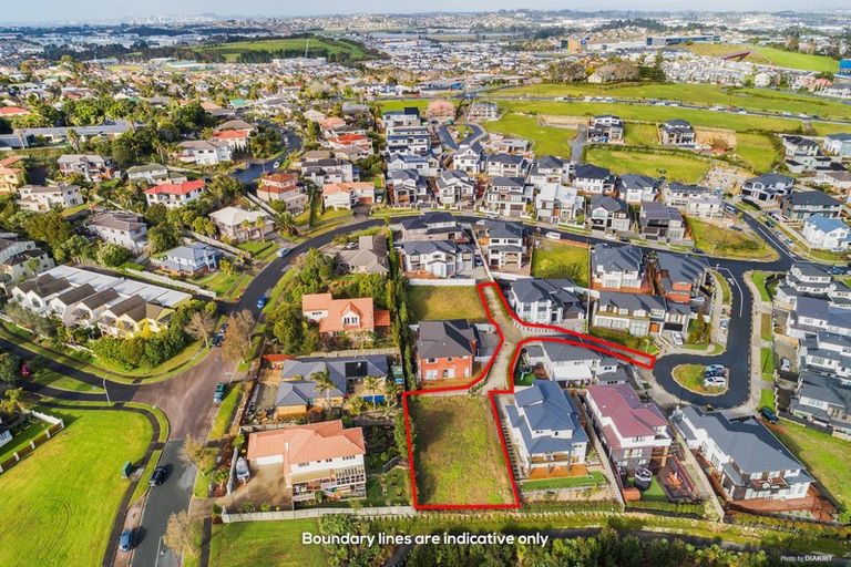 Photo of property in 5 Prevost Lane, Oteha, Auckland, 0632