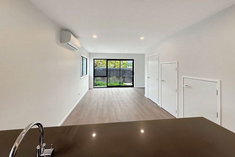 Photo of property in 13 Whati Lane, Henderson, Auckland, 0612