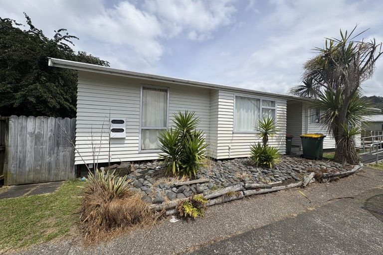 Photo of property in 30 Tania Crescent, Western Heights, Rotorua, 3015