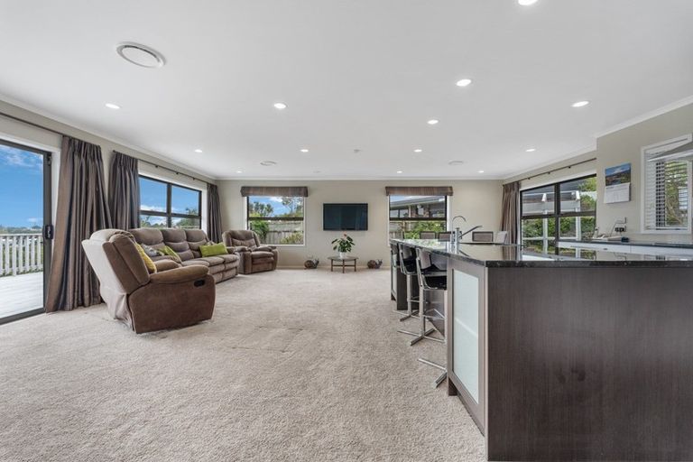 Photo of property in 149b Heta Road, Highlands Park, New Plymouth, 4312