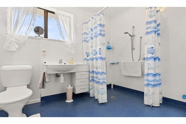 Photo of property in 4 Limburg Lane, Spreydon, Christchurch, 8024