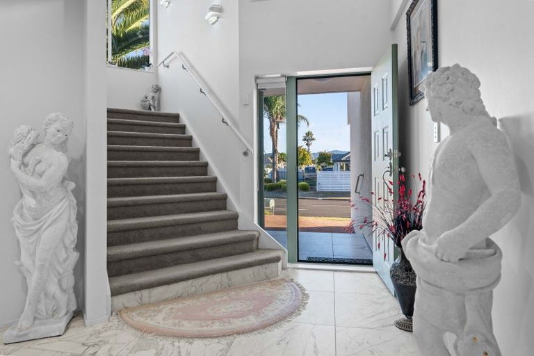 Photo of property in 2 Seychelles Drive, Papamoa Beach, Papamoa, 3118