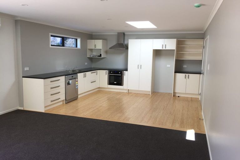 Photo of property in 409 Ohiro Road, Brooklyn, Wellington, 6021