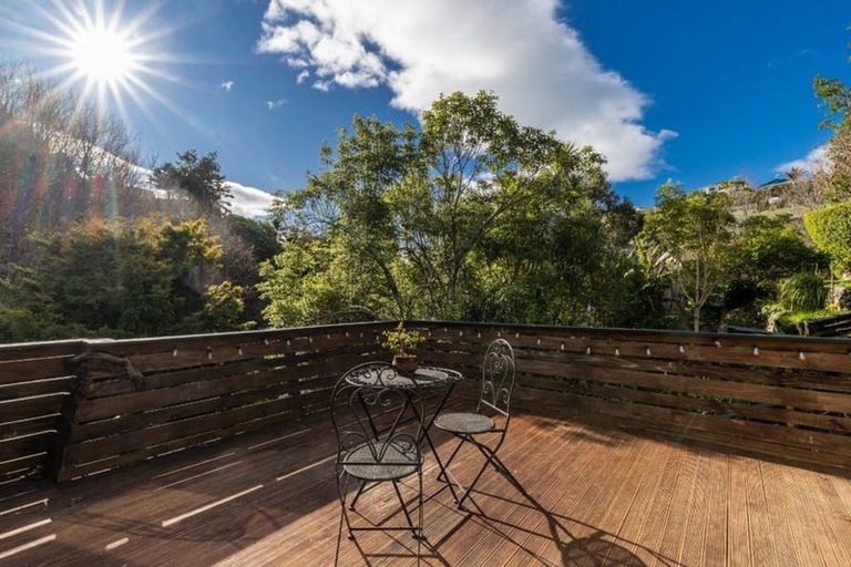Photo of property in 22 Burns Road, Hospital Hill, Napier, 4110