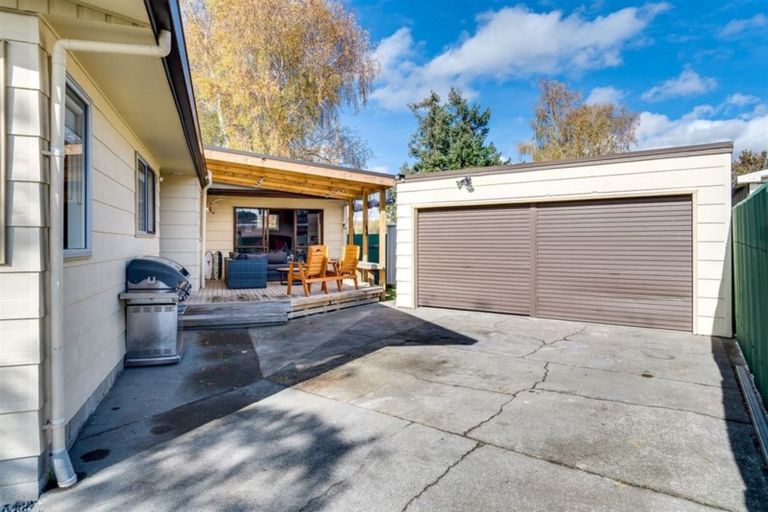 Photo of property in 31 Gilmour Place, Taradale, Napier, 4112