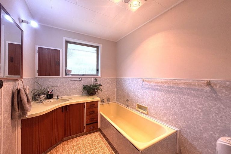 Photo of property in 2 Bedford Crescent, Matamata, 3400