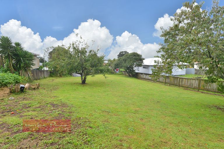 Photo of property in 5 Pukemiro Road, Te Kamo, Whangarei, 0112