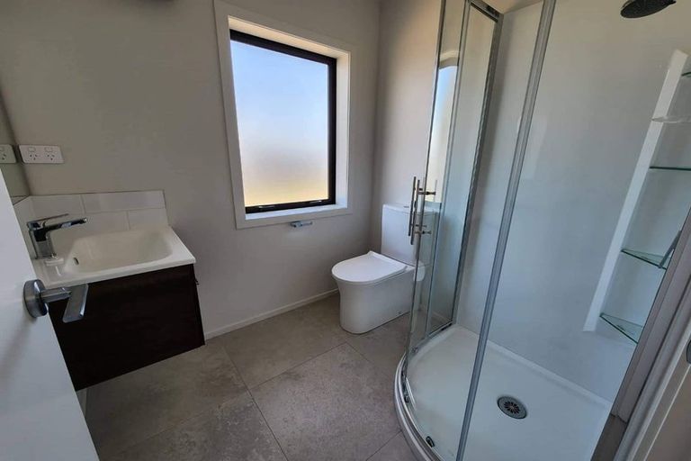 Photo of property in 6 Cross Street, Castlecliff, Wanganui, 4501