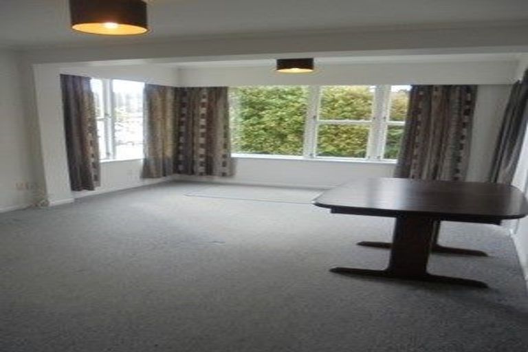 Photo of property in 25 Burrows Avenue, Karori, Wellington, 6012