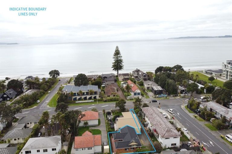 Photo of property in 2/428 Hibiscus Coast Highway, Orewa, 0931
