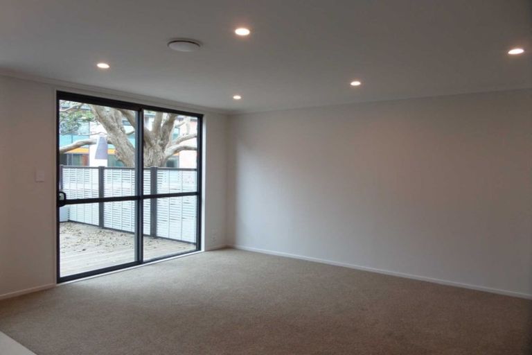 Photo of property in 10/182 Flat Bush School Road, Flat Bush, Auckland, 2019