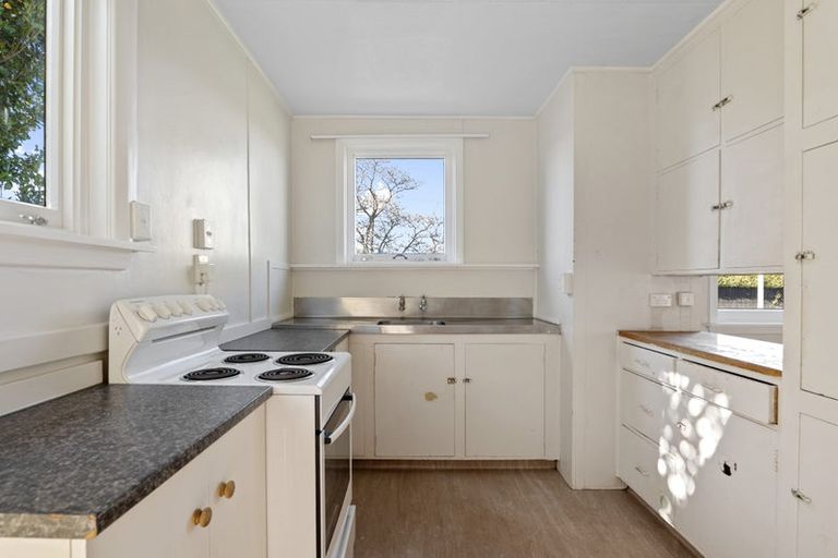 Photo of property in 6 Glenfield Crescent, Mairehau, Christchurch, 8052