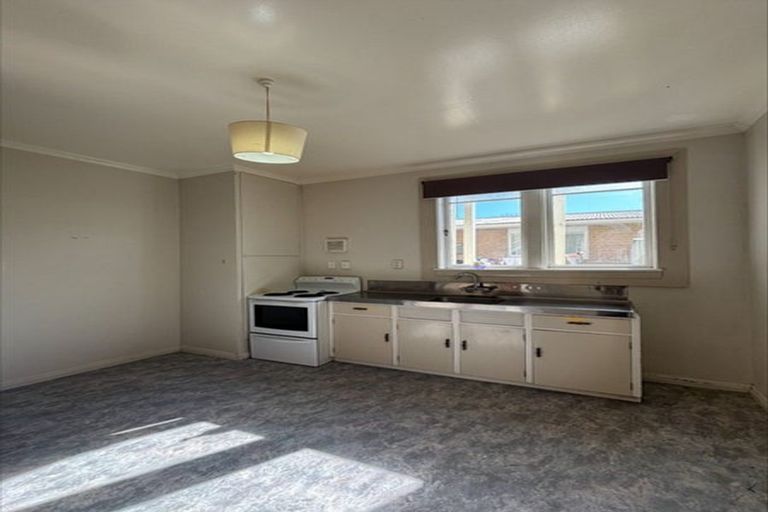 Photo of property in 116 Tasman Street, Nelson, 7010