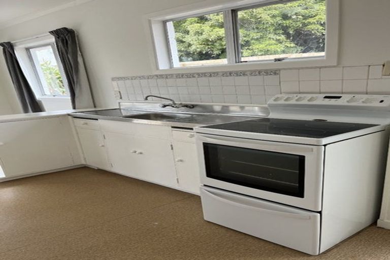 Photo of property in 54 Mckinstry Avenue, Mangere East, Auckland, 2024