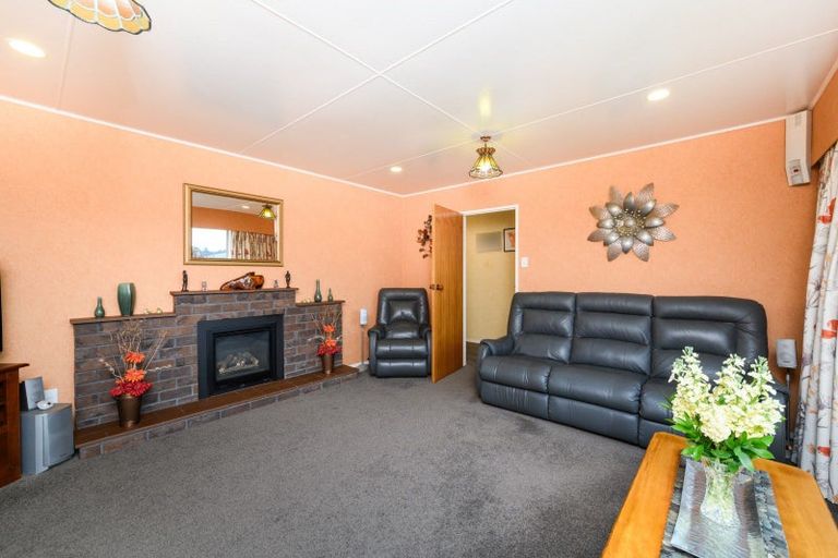 Photo of property in 70 Sherwill Street, Feilding, 4702