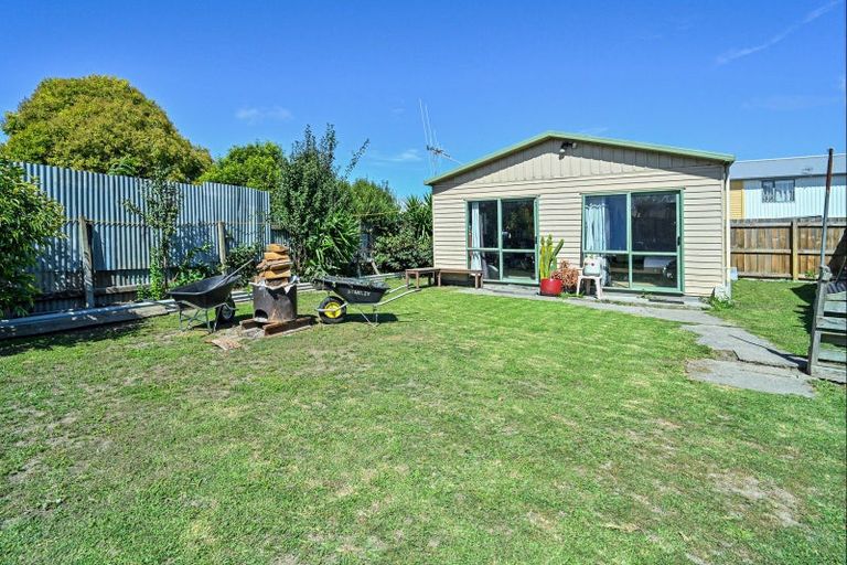 Photo of property in 408 Huia Street, Camberley, Hastings, 4120