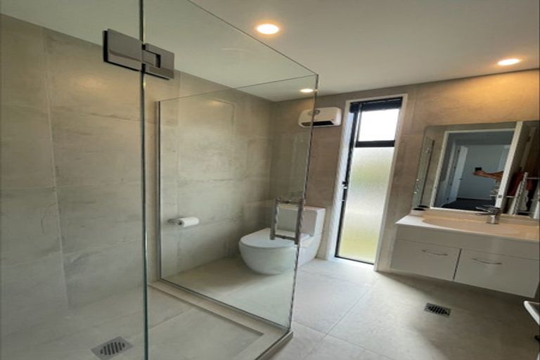 Photo of property in 1/27 Gracefield Avenue, Christchurch Central, Christchurch, 8013