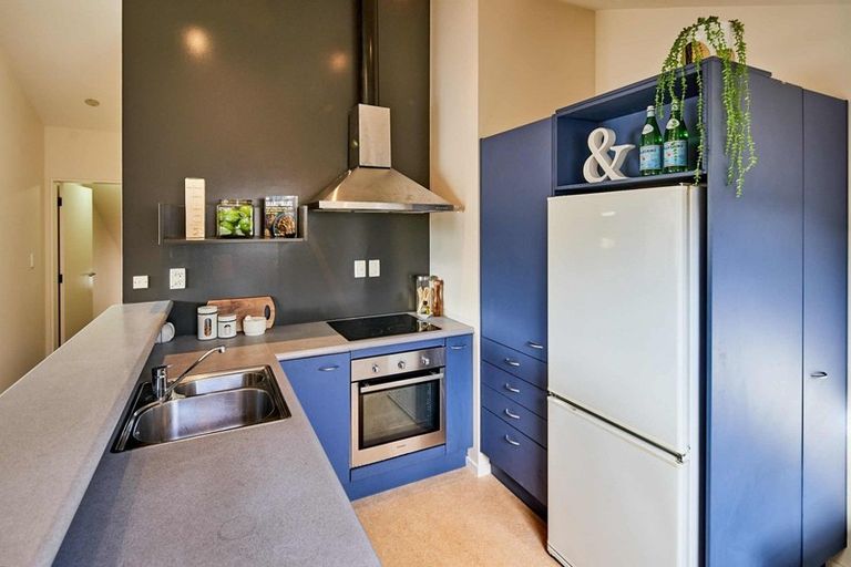 Photo of property in Courtenay Mews Apartments, 19/14u Alpha Street, Te Aro, Wellington, 6011