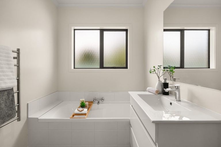 Photo of property in 9 Harvard Court, Melville, Hamilton, 3206