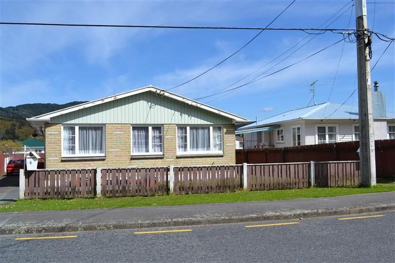 Photo of property in 26a Petrie Street, Wainuiomata, Lower Hutt, 5014