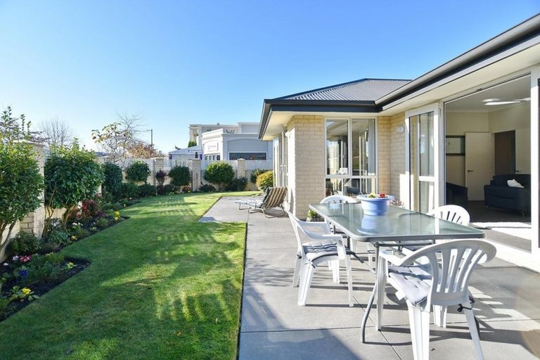 Photo of property in 65 Country Club Terrace, Northwood, Christchurch, 8051
