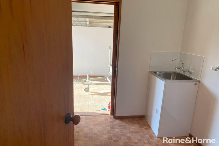 Photo of property in 497b Devonport Road, Tauranga South, Tauranga, 3112