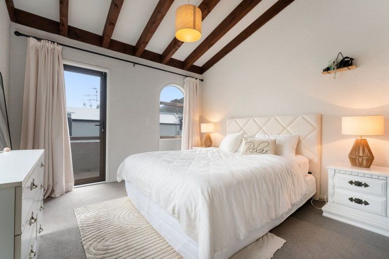 Photo of property in 30 Marine Parade, Mount Maunganui, 3116