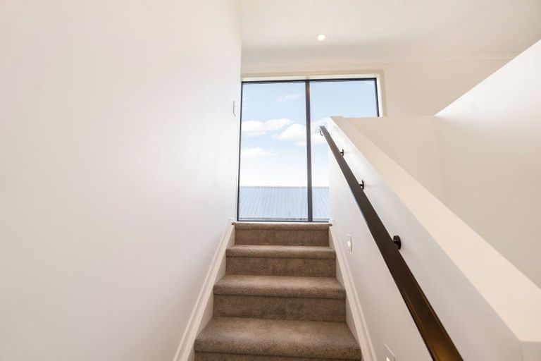 Photo of property in 2 Albur Way, Te Kauwhata, 3710