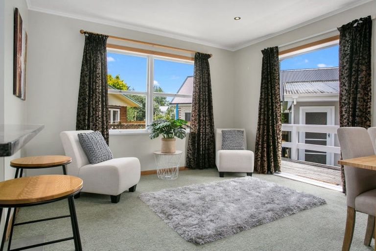 Photo of property in 62 Hall Street, Cambridge, 3434