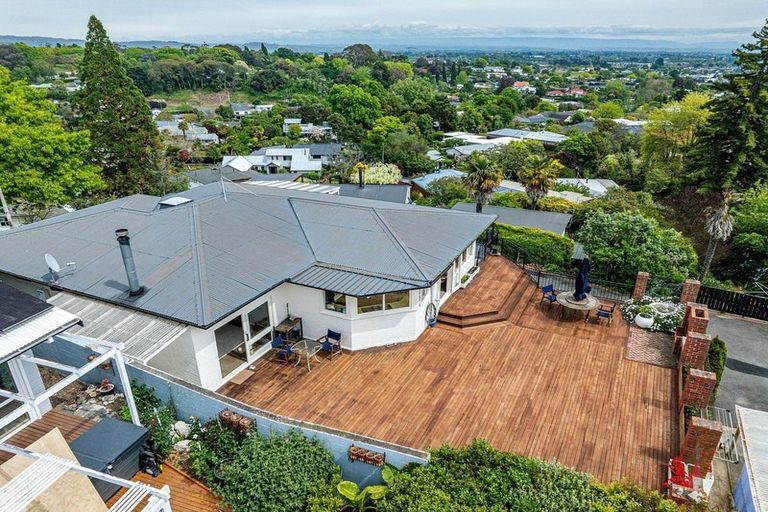 Photo of property in 11b Awarua Crescent, Havelock North, 4130