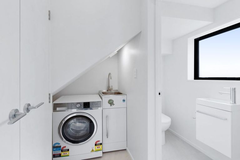 Photo of property in 3/39 Heywood Terrace, Richmond, Christchurch, 8013