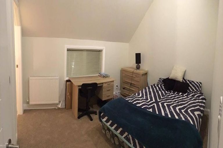 Photo of property in Drummond Street Flats, 17/19u Drummond Street, Mount Cook, Wellington, 6021