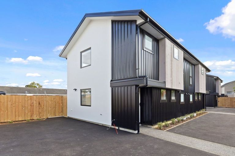 Photo of property in 3/39 Heywood Terrace, Richmond, Christchurch, 8013