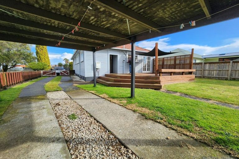 Photo of property in 82 Mangapiko Street, Te Awamutu, 3800