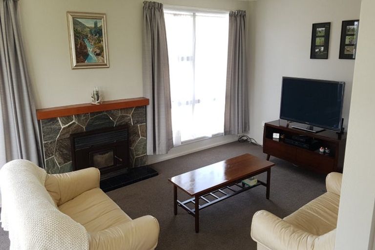 Photo of property in 30 Moore Street, Rolleston, 7614