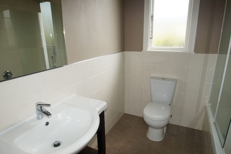 Photo of property in 105 Saint Martins Road, Saint Martins, Christchurch, 8022