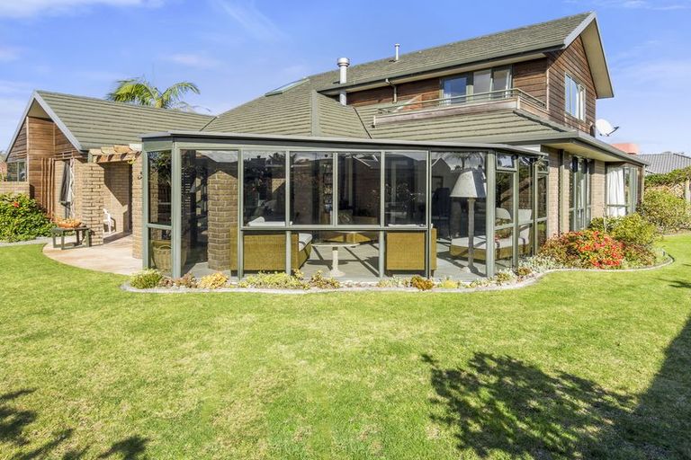 Photo of property in 28 Seychelles Drive, Papamoa Beach, Papamoa, 3118