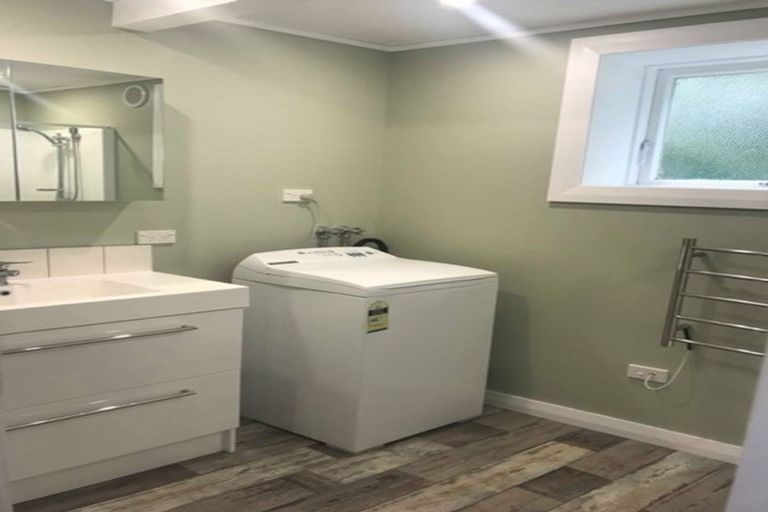 Photo of property in 17a Rakau Road, Hataitai, Wellington, 6021