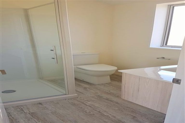 Photo of property in 16 Mclenaghan Road, Rolleston, 7614