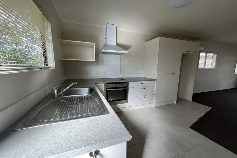 Photo of property in 25/94 Glengarry Road, Glen Eden, Auckland, 0602