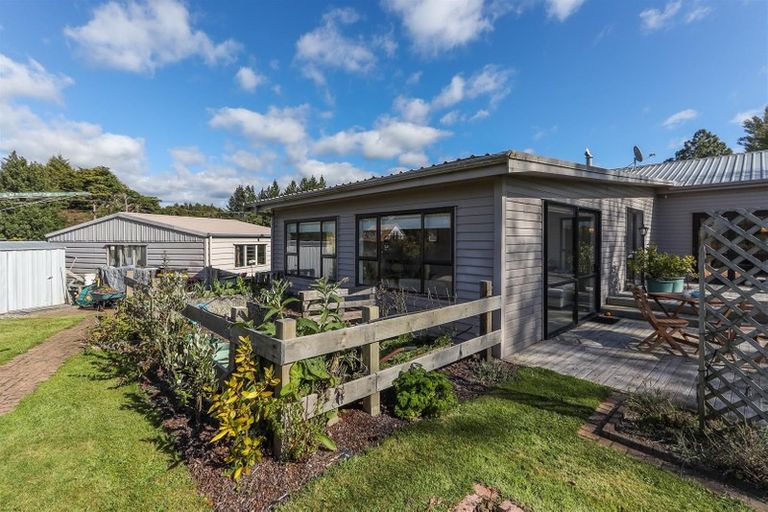 Photo of property in 6 Mauku Street, Mamaku, 3020