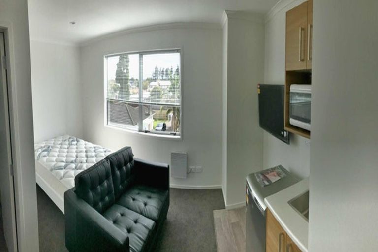Photo of property in 47u3 Cameron Road, Hamilton East, Hamilton, 3216