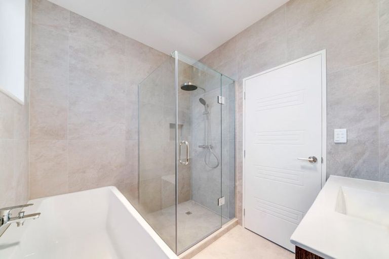 Photo of property in 8 Evergreen Parade, Rosehill, 2113