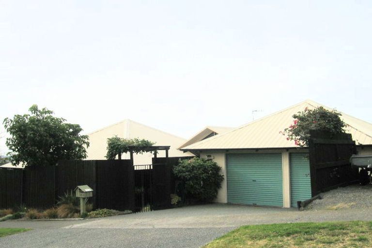 Photo of property in 93 Churchill Drive, Taradale, Napier, 4112