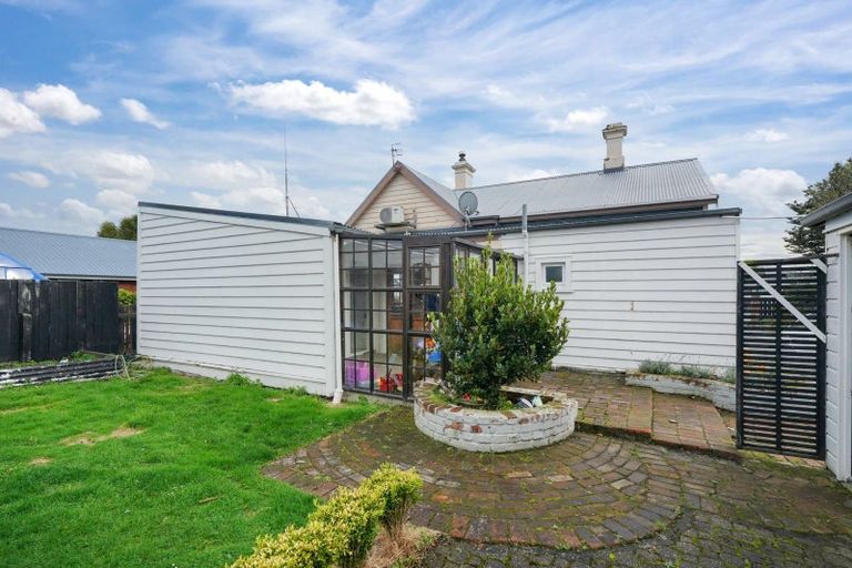 Photo of property in 83 Robertson Street, Richmond, Invercargill, 9810